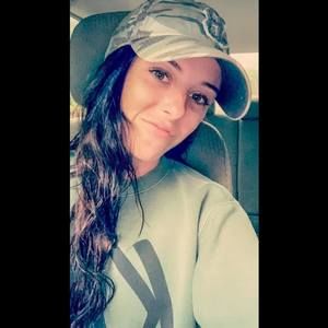 Meet your Posher, Jenn